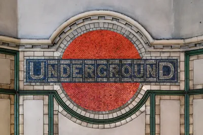 The mosaic roundel at Maida Vale station — the roundel marks every Tube station